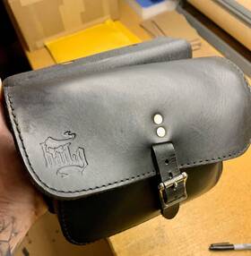 Dbb04 Bad&g Customs Harley Dyna Square Battery Cover Bag Genuine Leather And Used