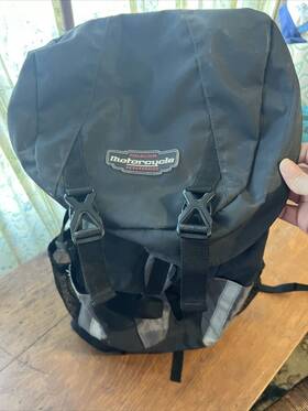 Fieldline 305788458227 Motorcycle Backpack Adjustable Sissy Bar Mount 20.5 Inch X 11.4 5.9