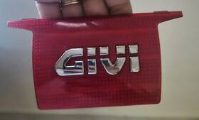 Z617 Givi Upper Reflective Red Plate