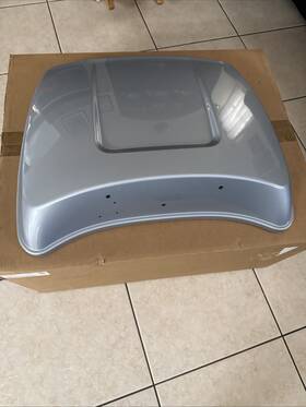 53000426ewz Harley-davidson Oem Tour Pack Pak Top Lid Cover 14-25 Touring Chopped Atlas Silver