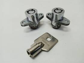 53710-93 Harley-davidson 1995-2013 Saddlebag Locks And Key