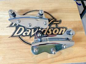 54205-09b Harley-davidson Used 4-point Docking Hardware Kit For Touring Chrome