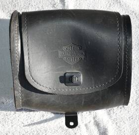 64251-98 Harley-davidson Dyna Rear Leather Fender Pouch P/n H1