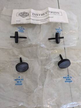90710-90 Harley-davidson Fxrs Saddlebag Knobs Set Kit F R Fxr Convertible Bags Nos Oem