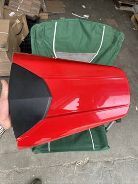 Honda 08f70-mje-d00zb 2014-2018 Genuine Cbr650f/cb650f Passenger Seat Cowl Red