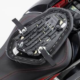 7020-2805-00 Kriega Triumph Street Triple Fit Kit