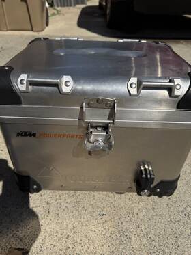 60112929100 Ktm Touratech Top Case 38l Silver Aluminium