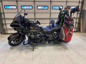 1-191-21 Peron Industries Llc Harley-davidson Motorcycle Golf Bag Rack For Harley Touring Bikes