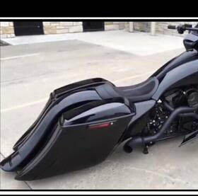 56646 Pmbe Harley Davidson 7 Inch Down 14 Back Stretch Bags/fender For Touring Models 14-22 Fl