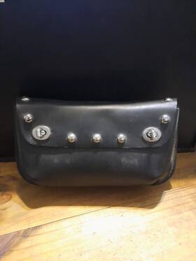 99950-80042 Suzuki Boulevard Studded Windshield Bag 990a0-77013-std For Intruder