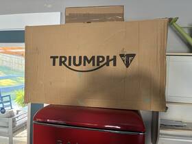 A9501200 Triumph Factory Panniers Cosmic Yellow Inserts Brand New For 660 Or 800 Tiger
