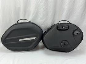 A9510535 Triumph Oem 20l Black Semi Rigid Sports Panniers Luggage Rocket 3 Iii