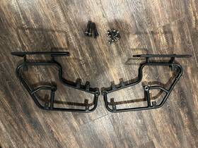 A9733652 Triumph 2005 Rocket Iii Saddle Bag Brackets