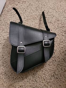59776-08 Willie & Max And - Brass Monkey Triangulated Swingarm Bag Black