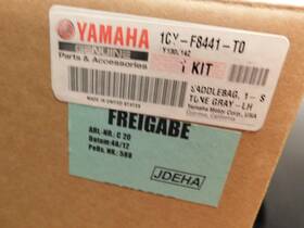 1cy-f8441-to Yamaha 1-new Gray Tone Lh Saddlebag With 2 Zippered Carry Totes