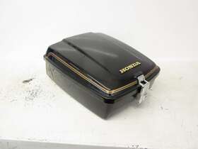 81110-ma1-000zb Yamaha 81 Honda Silverwing Gl 500 Trunk Storage Black 1981-1982