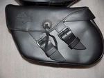 Harley Davidson 90130-00D Softail Large Leather Saddlebags Very Nice Condition. Fixed Price $425.00.