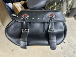 Genuine Harley-davidson 2016-2017 Flstc Heritage Softail Take-off Rh Saddlebag. Fixed Price $299.95.