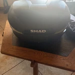 Expandable Shad Top Case Up Liters Carbon Look Code SH58X Black. Fixed Price $125.00.