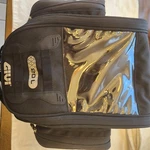 Givi UT809 Tanklock Bag 20L Used In Excellent Condition.. Fixed Price $175.00.