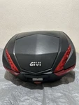 Givi V47NNA Liter Monokey Top Case Luggage With Rack Fz/mt 09 2017-2020. Fixed Price $298.00.