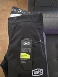 100% Hydromatic Waterproof Pants Black Us 30 40041-00001. Fixed Price $40.00.