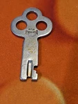 Excelsior Key Number 5987 Chest Luggage Saddle Bag Guitar Briefcase. Fixed Price $13.99.